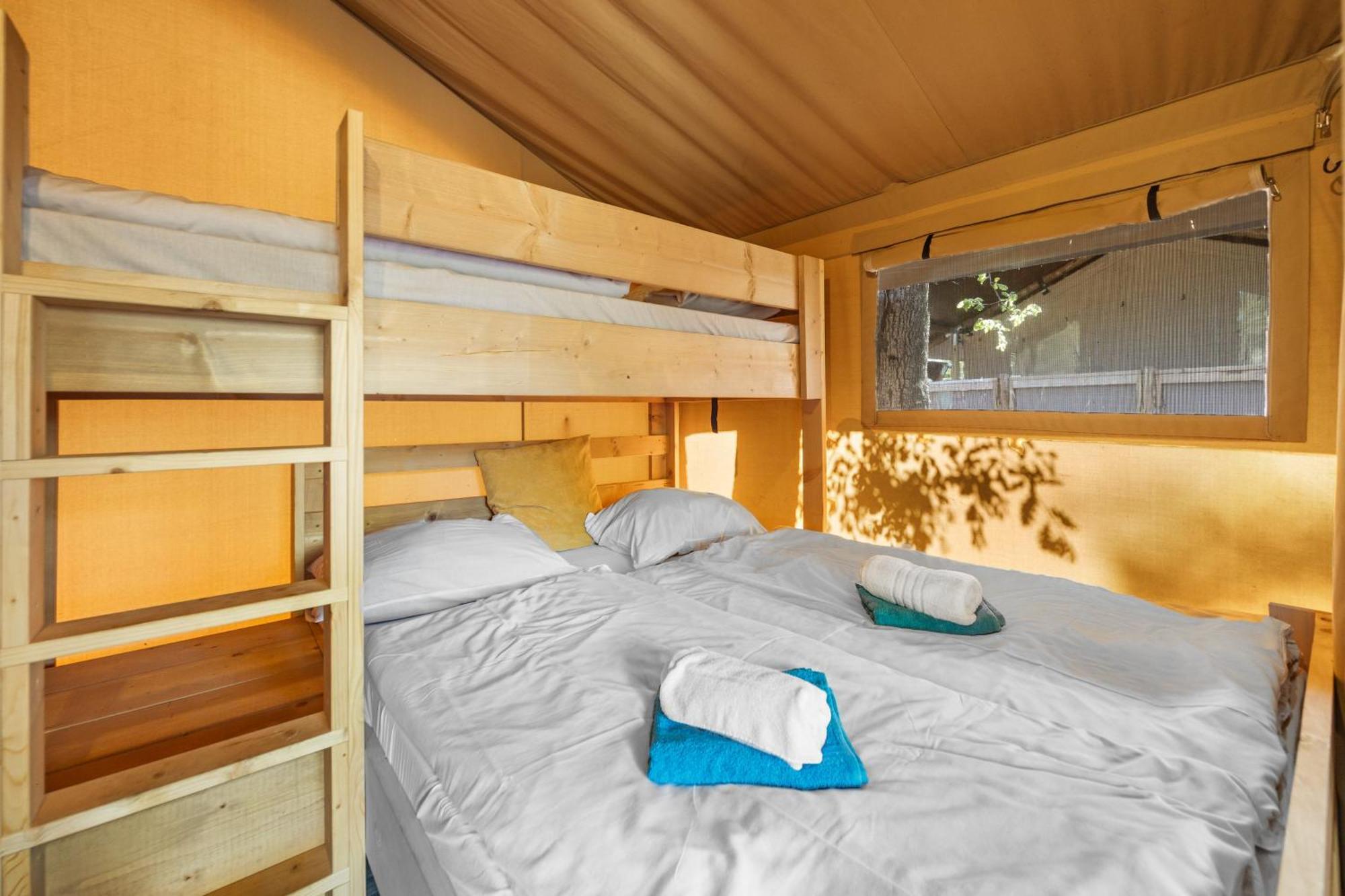 Easyatent Safari tent Lanterna Červar-Porat Kamer foto
