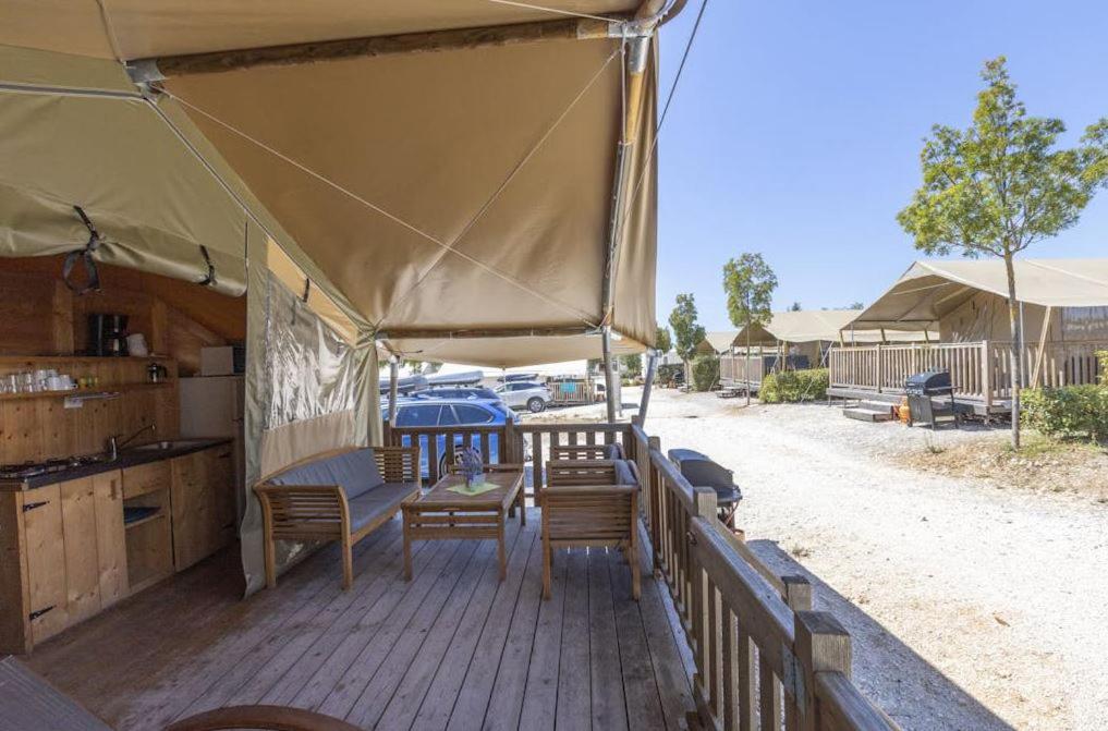Easyatent Safari tent Lanterna Červar-Porat Kamer foto